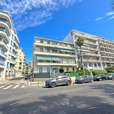 Apartamento Derniere Etage Sur La Promenade! Niza